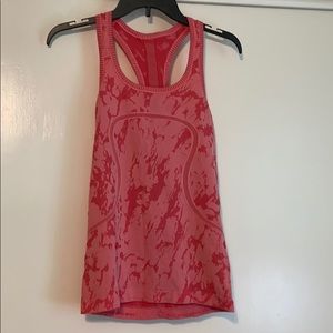 lululemon tank top